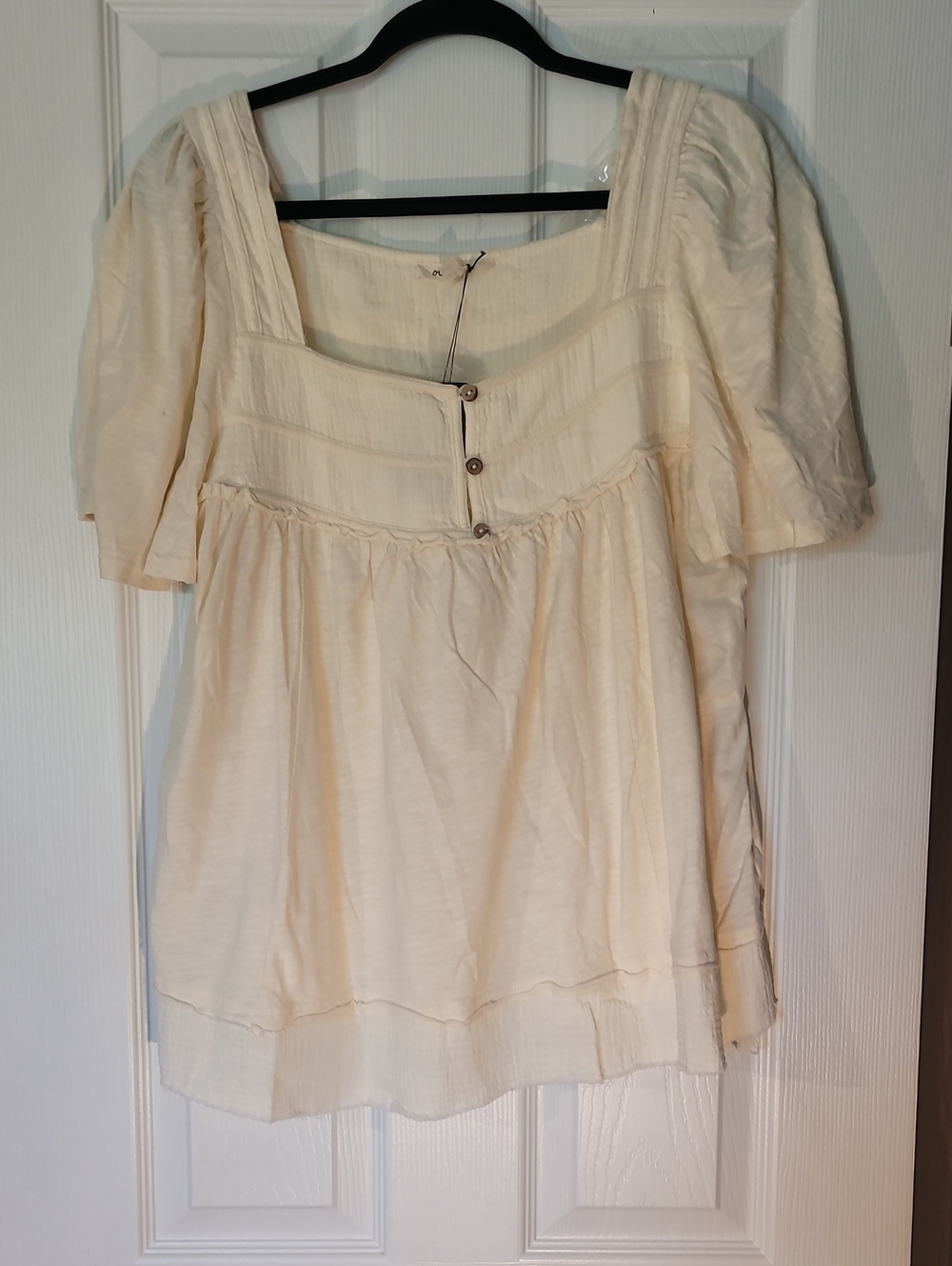 Oli & Hali Cream Puff-Sleeve Square-Neck Women's Top